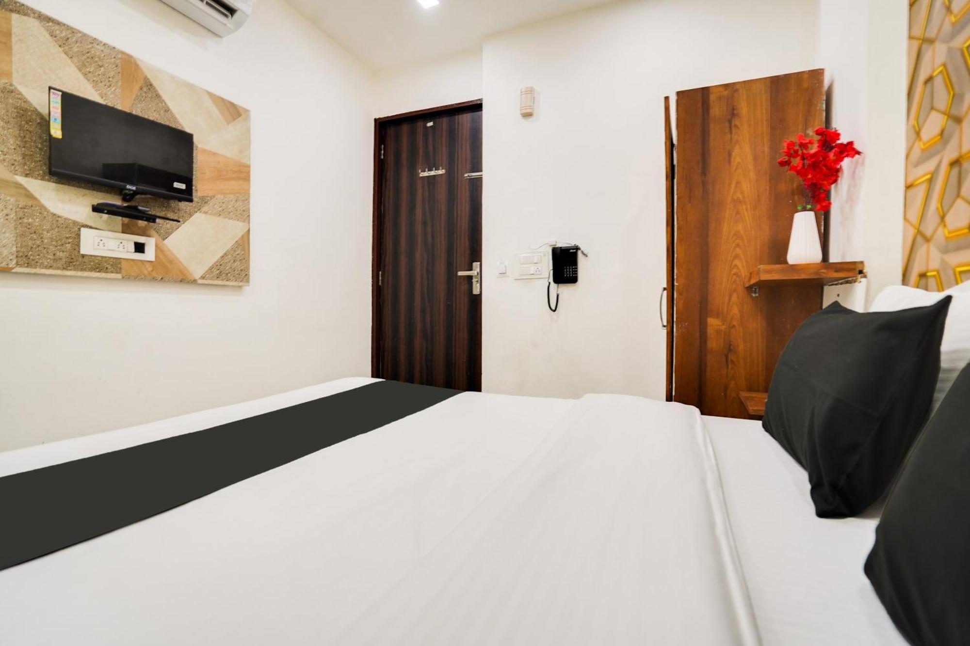 Super Oyo Hotel O Sky Wings Ajmer Eksteriør billede