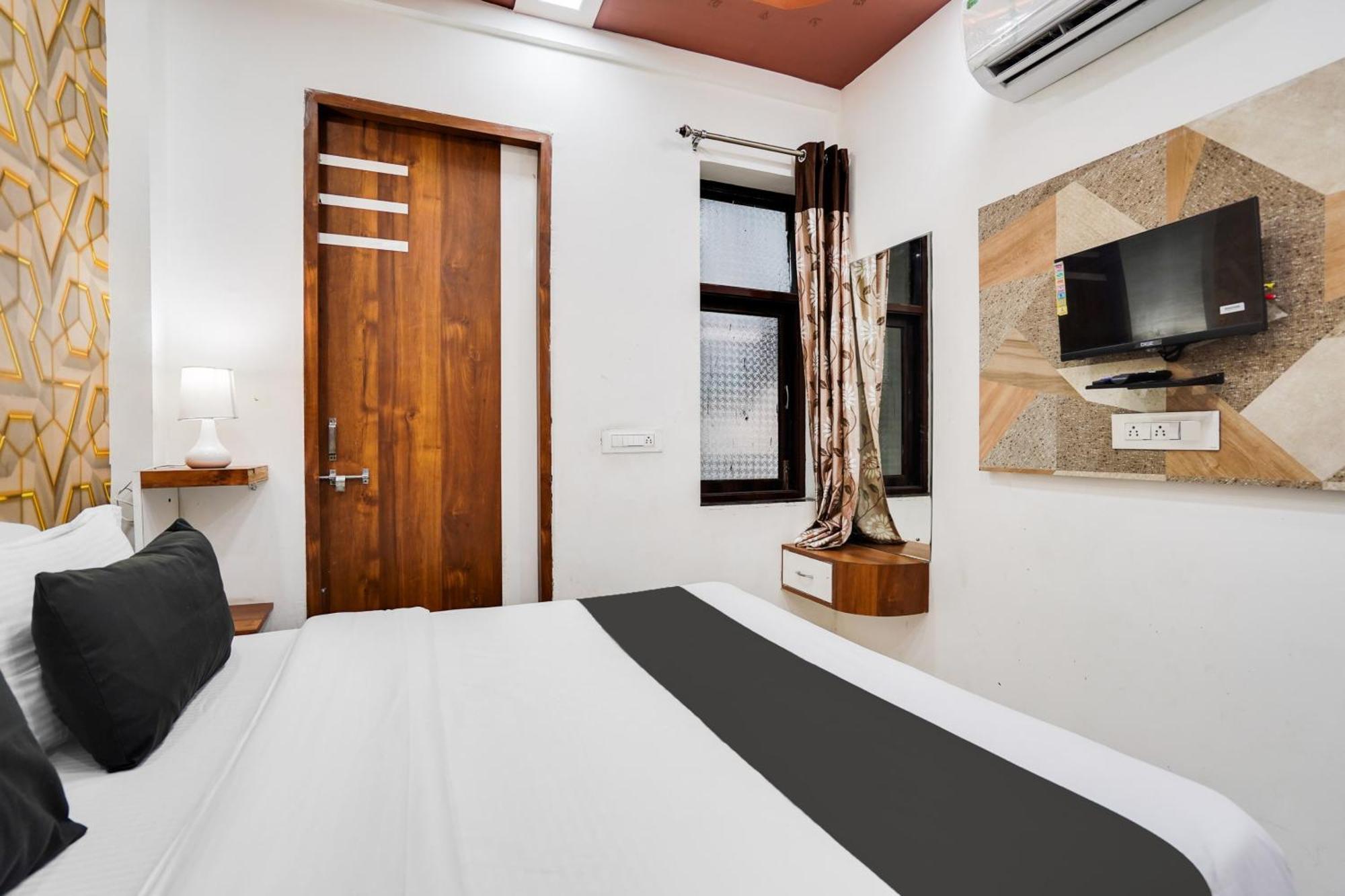 Super Oyo Hotel O Sky Wings Ajmer Eksteriør billede